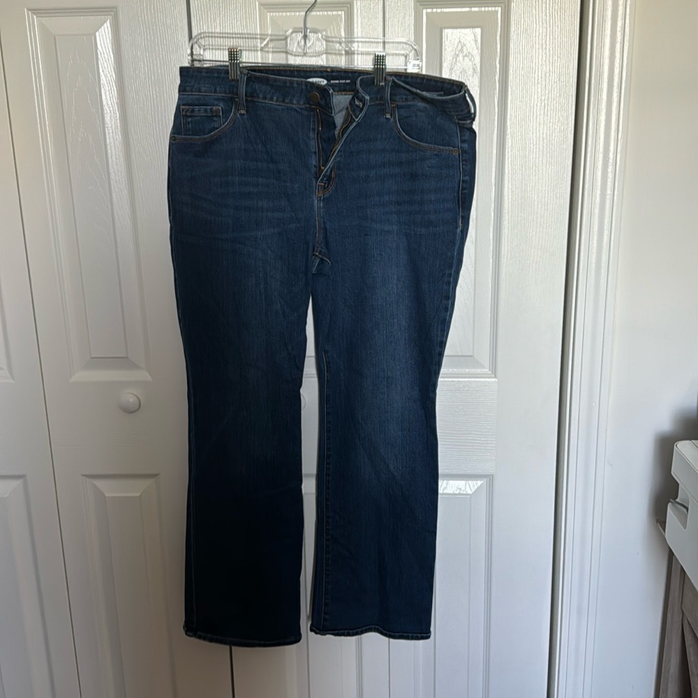 Old Navy kicker boot cut jeans size 14 short